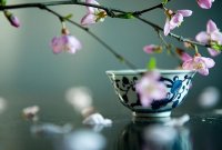 女孩子學(xué)茶藝好還是花藝好？