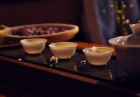 邀請客人來店里喝茶的句子？